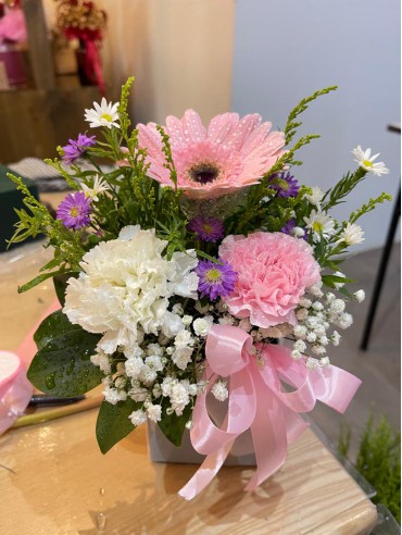 SMALL POSY 