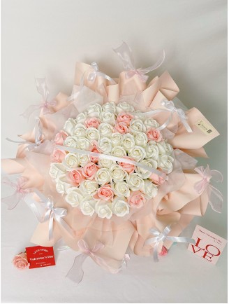 PETITE AFFECTION (SOAP FLOWERS)