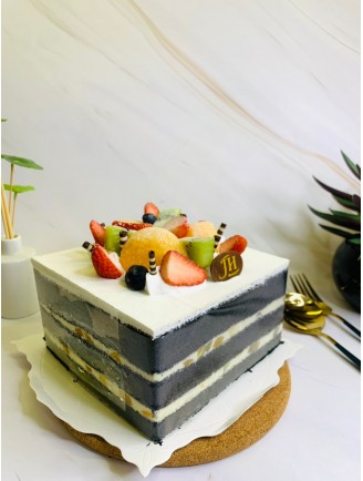 Bamboo Sensation Cake 竹炭风味蛋糕